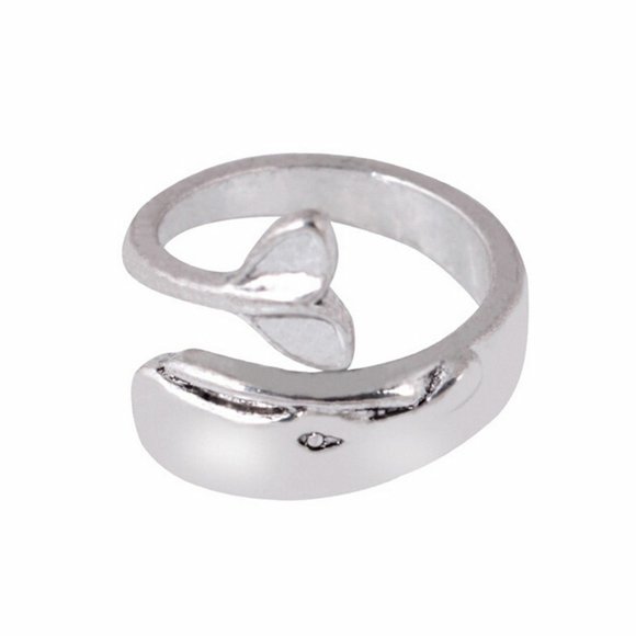 NWOT Silver Lucky Whale Ring - Picture 10 of 10